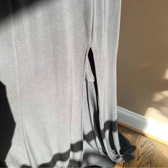 B. Darlin Dress Black Size 1 Junior Sheath Halter Illusion Beaded Size M EUC - Picture 8 of 14